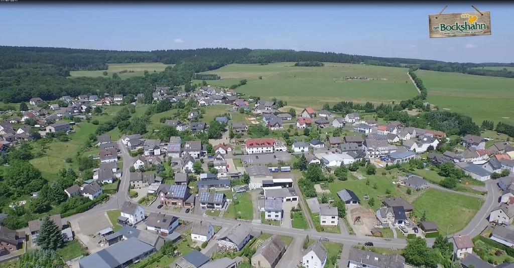 Hotel Und Landgasthof Zum Bockshahn Spessart  Exterior photo