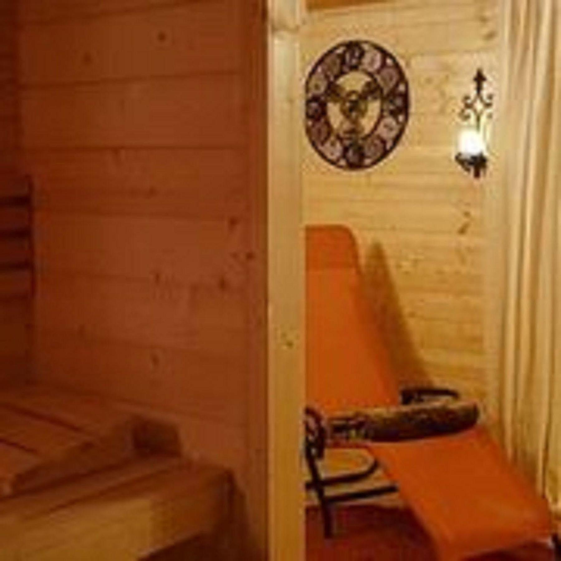 Hotel Und Landgasthof Zum Bockshahn Spessart  Exterior photo