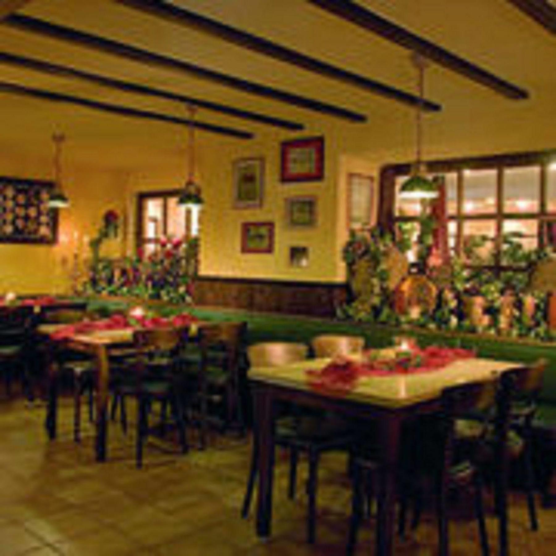 Hotel Und Landgasthof Zum Bockshahn Spessart  Exterior photo