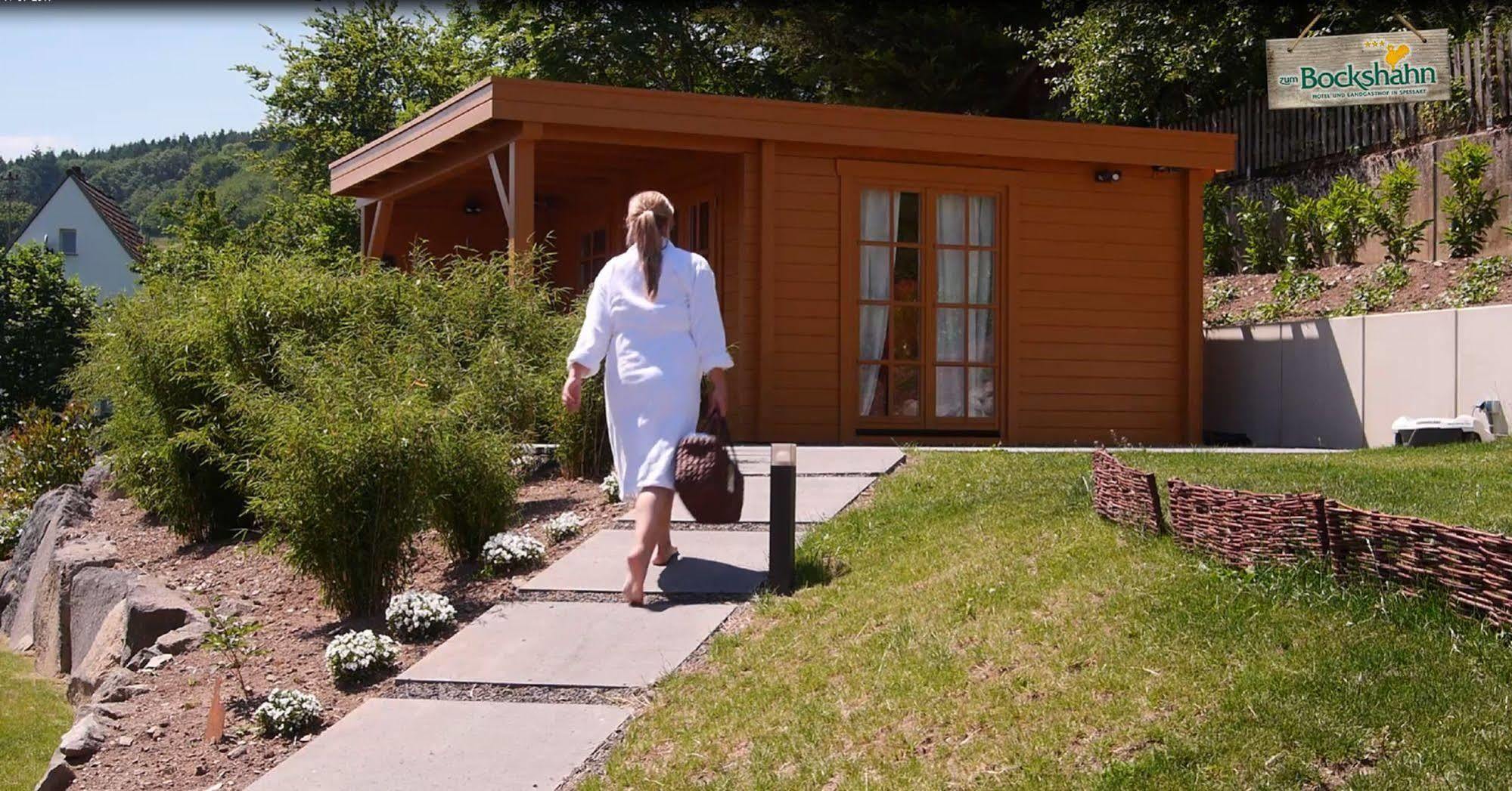 Hotel Und Landgasthof Zum Bockshahn Spessart  Exterior photo